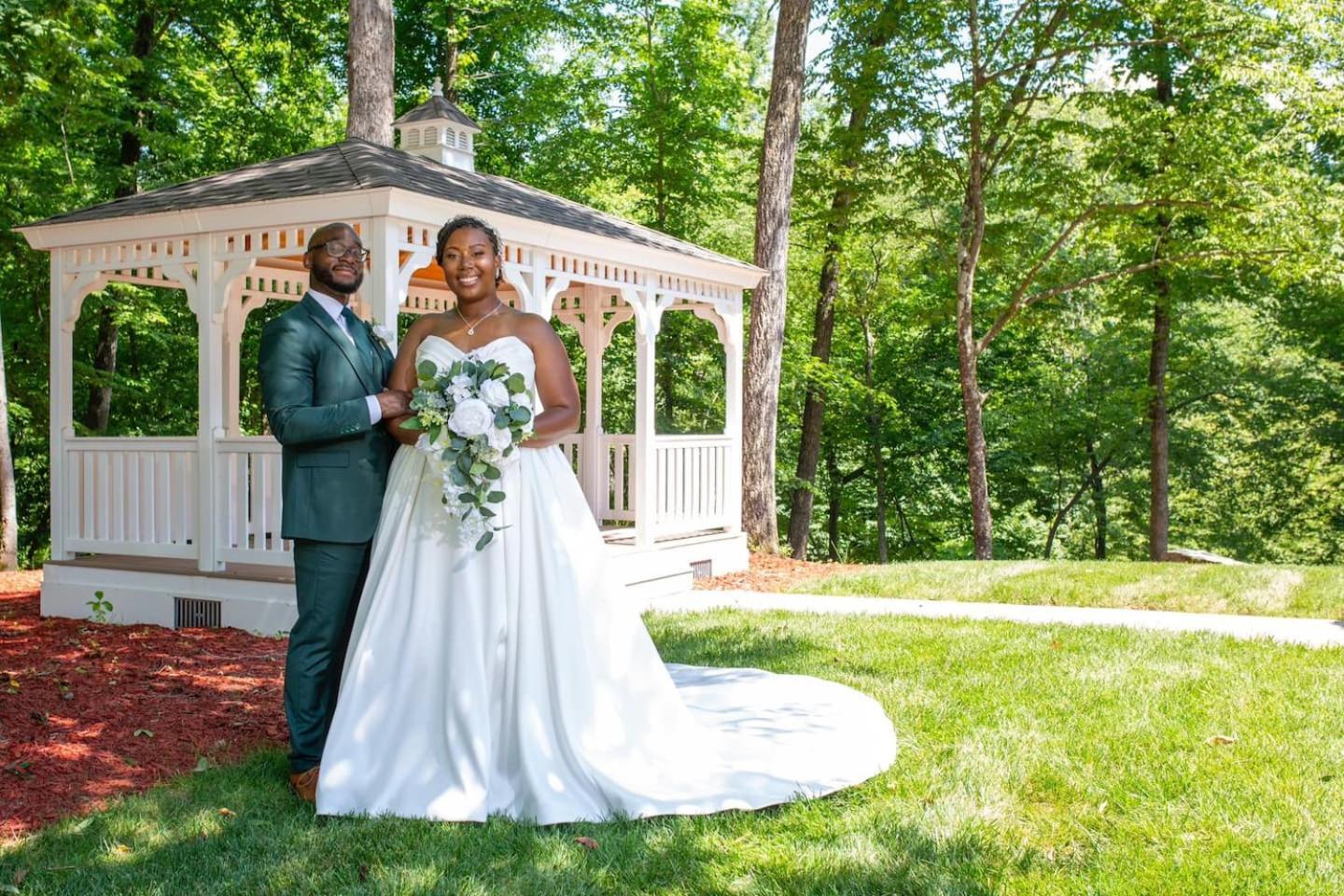 Whisper Chateau Weddings Reunions Groups 75 Plus Greensboro Exterior photo